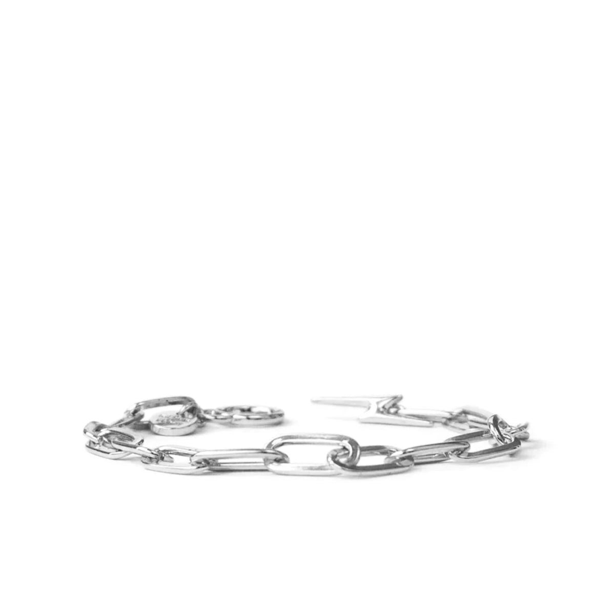 chain link bracelet lightning closure 2023 